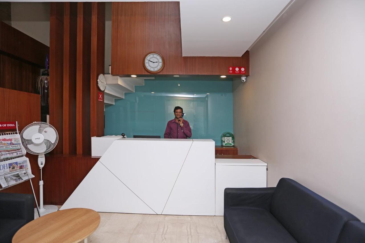 Oyo 6447 Samasth Rooms And Suites Мисор Екстериор снимка