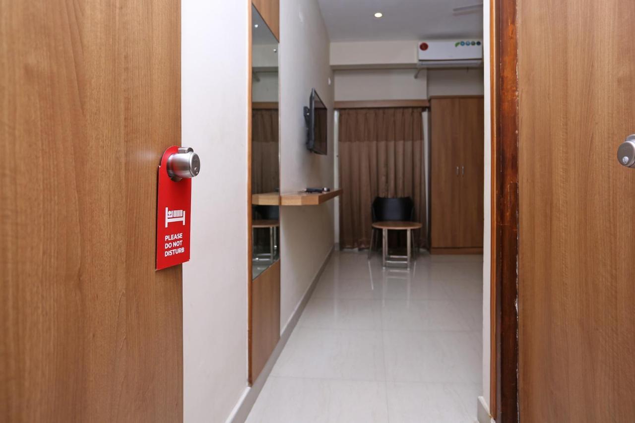 Oyo 6447 Samasth Rooms And Suites Мисор Екстериор снимка